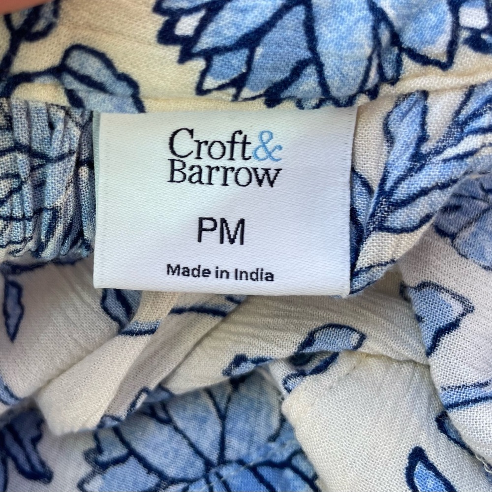 Women's Croft & Barrow® Front Yoke Popover Blouse Petite Medium NWT - Picture 14 of 16